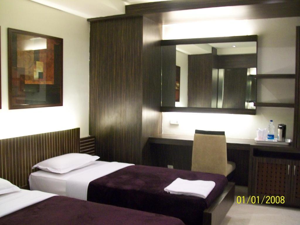 Hotel Victerrace Regency Kolkata Ruang foto