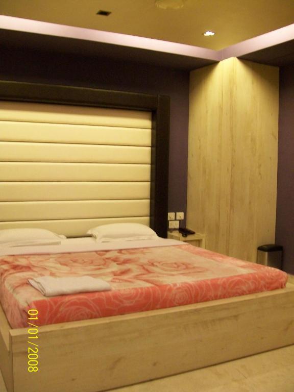 Hotel Victerrace Regency Kolkata Ruang foto