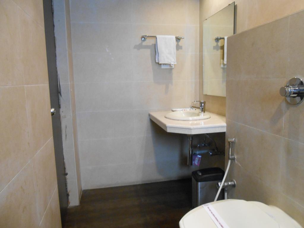 Hotel Victerrace Regency Kolkata Ruang foto